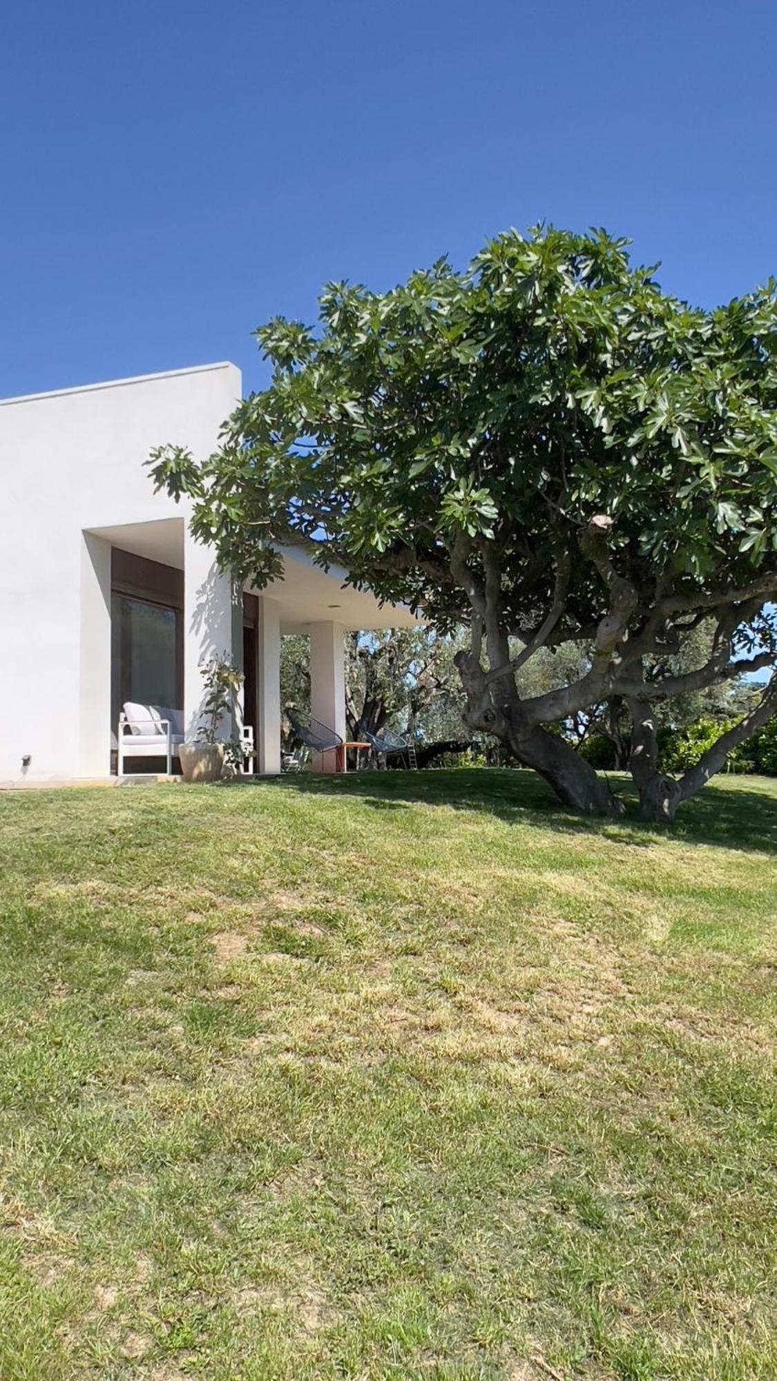 Magnifique Villa Moderne Avec Piscine Ла Год Екстериор снимка